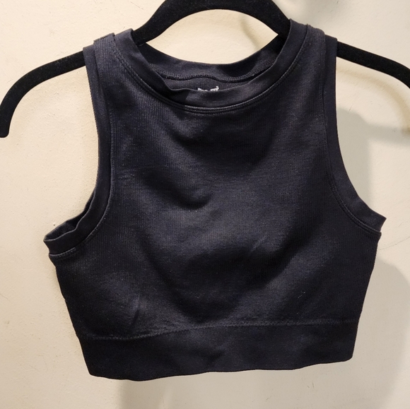 Pro-Fit Women's Black Athletic Crop Top Sport Bra size M - Picture 1 of 7